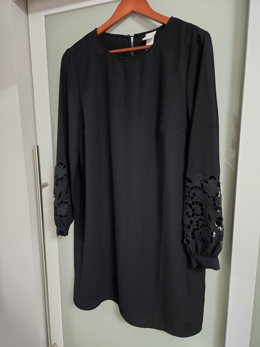 H&M Black Long Sleeve Midi Shift Dress with Floral Lace Cutout Sleeves Size 12